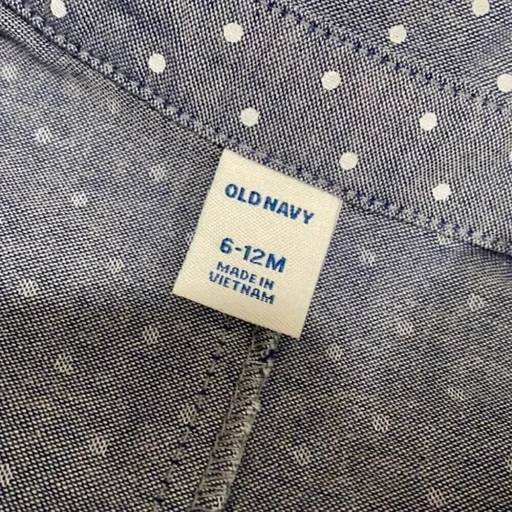 Old Navy jumper